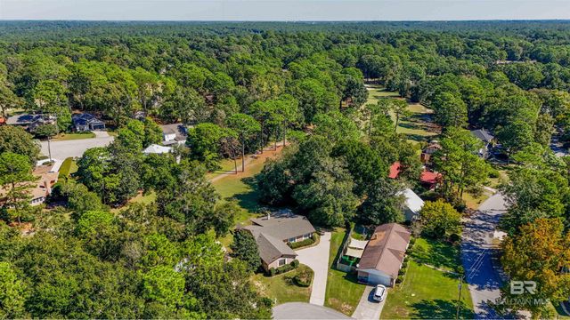 102 Jewel Circle, Daphne, AL 36526