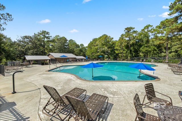 102 Jewel Circle, Daphne, AL 36526