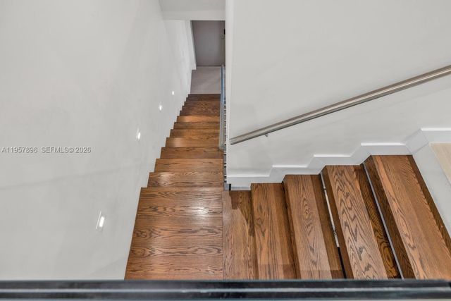 2851 SW 33rd Ct 2851, Miami, FL 33133