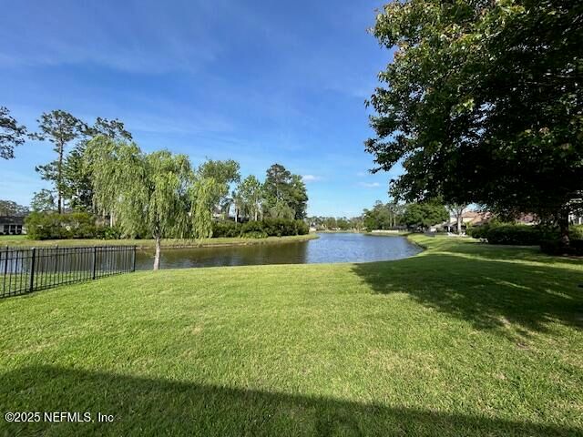 1695 WATERS EDGE Drive, Fleming Island, FL 32003