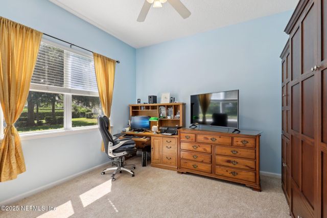1695 WATERS EDGE Drive, Fleming Island, FL 32003