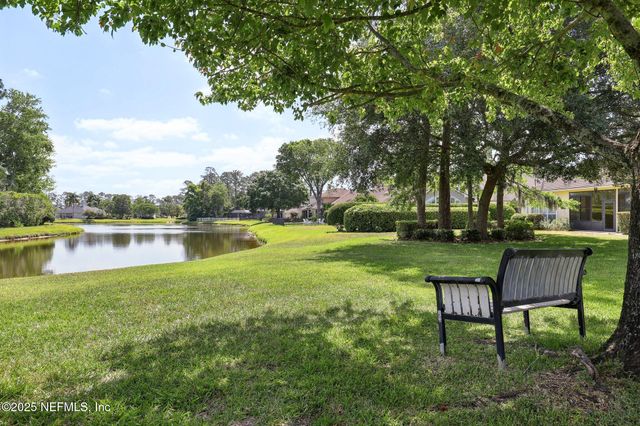1695 WATERS EDGE Drive, Fleming Island, FL 32003