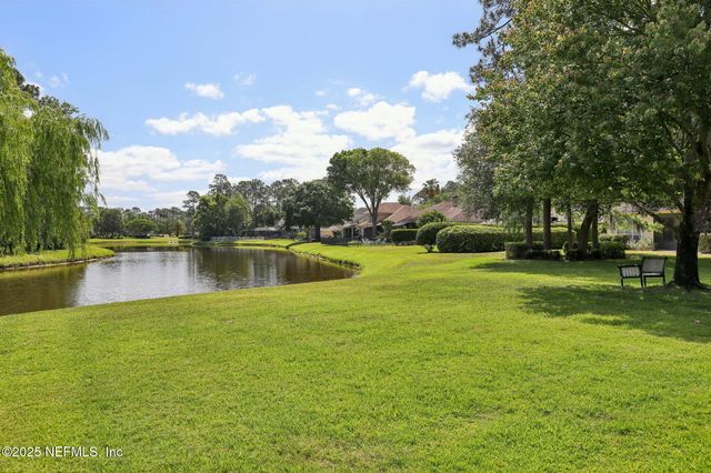 1695 WATERS EDGE Drive, Fleming Island, FL 32003