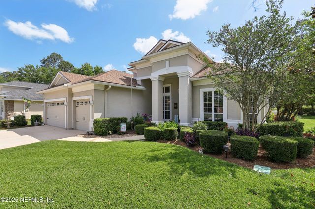 1695 WATERS EDGE Drive, Fleming Island, FL 32003
