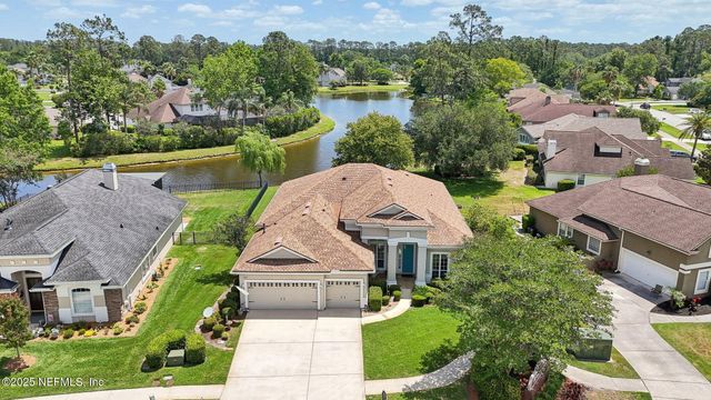 1695 WATERS EDGE Drive, Fleming Island, FL 32003