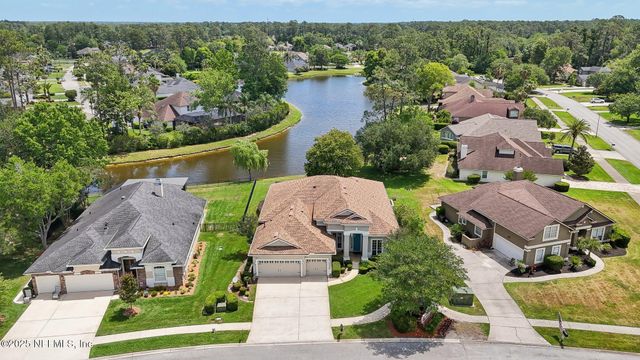1695 WATERS EDGE Drive, Fleming Island, FL 32003