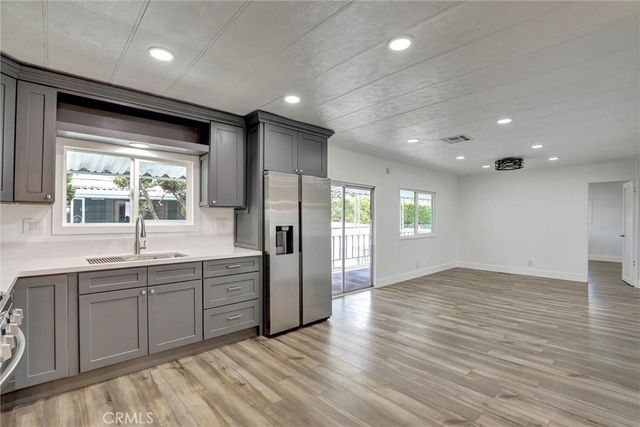 24921 Muirlands Boulevard 313, Lake Forest, CA 92630