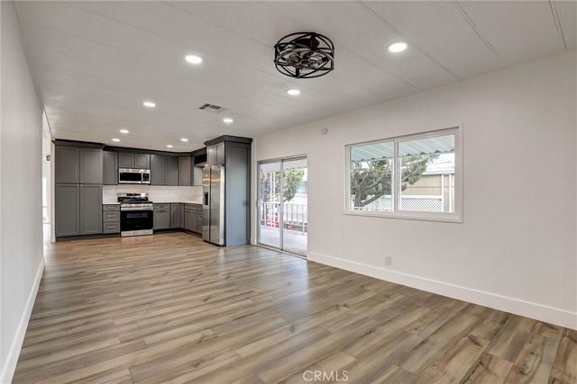 24921 Muirlands Boulevard 313, Lake Forest, CA 92630
