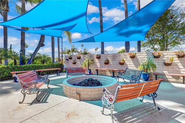 24921 Muirlands Boulevard 313, Lake Forest, CA 92630