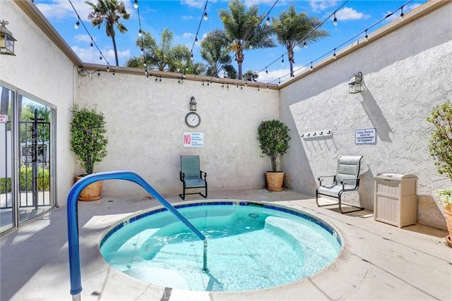 24921 Muirlands Boulevard 313, Lake Forest, CA 92630