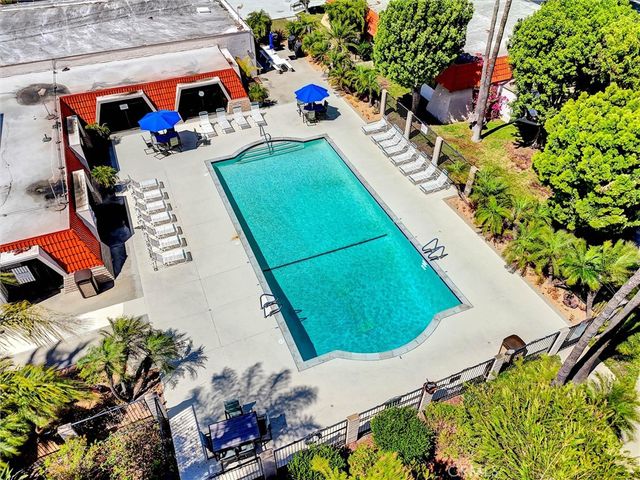 24921 Muirlands Boulevard 313, Lake Forest, CA 92630