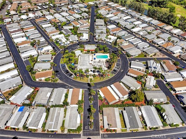 24921 Muirlands Boulevard 313, Lake Forest, CA 92630