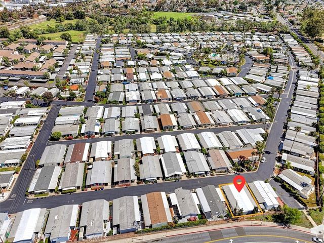 24921 Muirlands Boulevard 313, Lake Forest, CA 92630