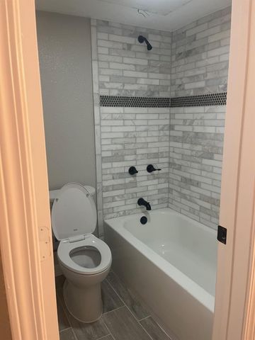 260 El Dorado Boulevard 1610, Houston, TX 77598