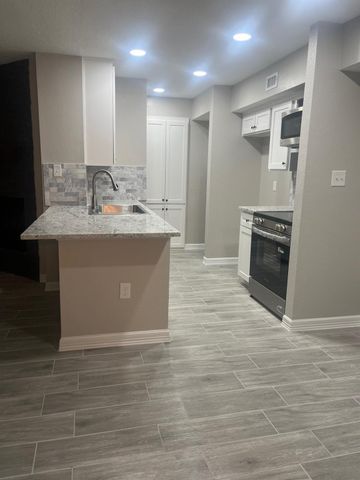 260 El Dorado Boulevard 1610, Houston, TX 77598