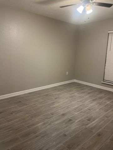 260 El Dorado Boulevard 1610, Houston, TX 77598