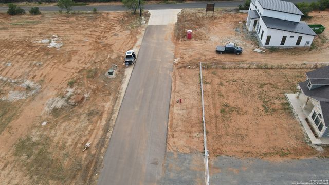 7307 Tiff Nichole, Von Ormy, TX 78073