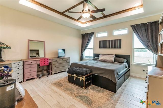 8119 Green Hill Drive, Salado, TX 76571