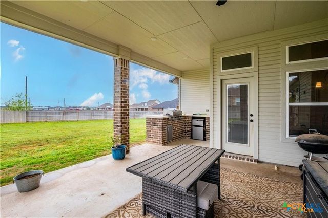 8119 Green Hill Drive, Salado, TX 76571