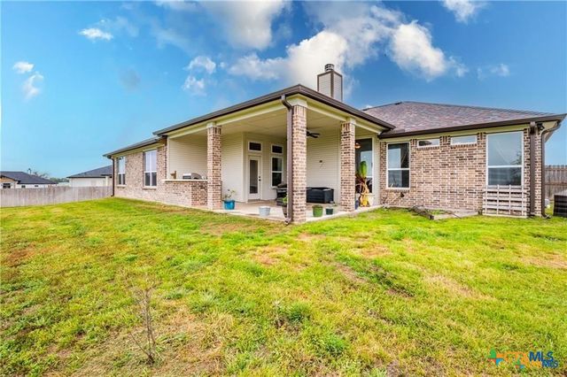8119 Green Hill Drive, Salado, TX 76571