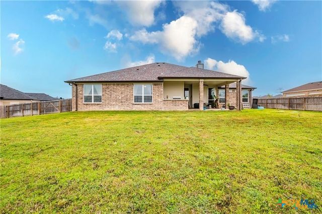 8119 Green Hill Drive, Salado, TX 76571