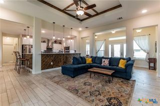 8119 Green Hill Drive, Salado, TX 76571