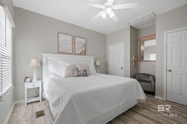 1372 W Beach Boulevard B, Gulf Shores, AL 36542