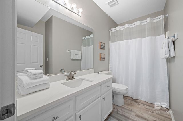 1372 W Beach Boulevard B, Gulf Shores, AL 36542