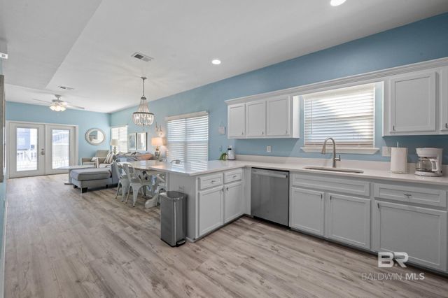 1372 W Beach Boulevard B, Gulf Shores, AL 36542