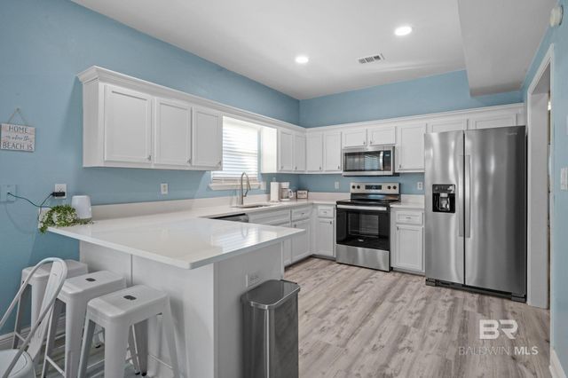 1372 W Beach Boulevard B, Gulf Shores, AL 36542