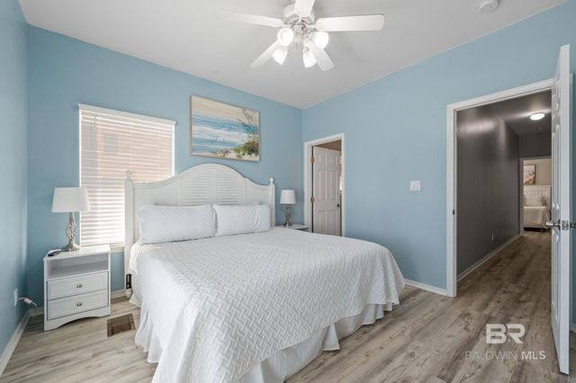 1372 W Beach Boulevard B, Gulf Shores, AL 36542