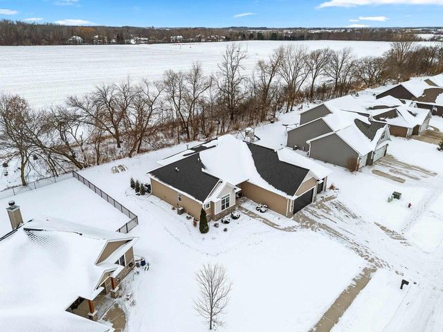 2188 TRELLIS DRIVE, De Pere, WI 54115