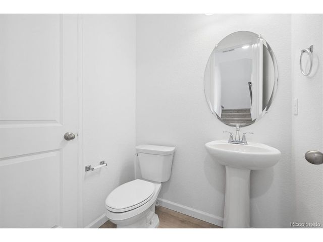 24121 E 30th Pl, Aurora, CO 80019