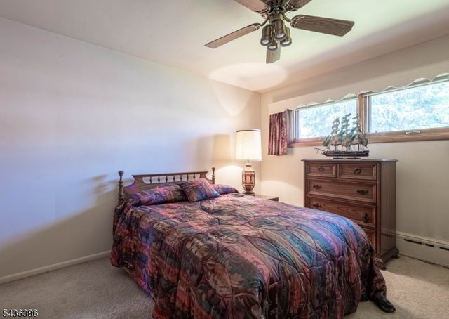 35 Hillside Ave, Netcong Boro, NJ 07857
