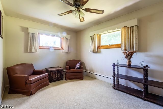 35 Hillside Ave, Netcong Boro, NJ 07857