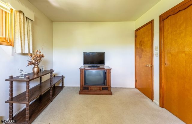 35 Hillside Ave, Netcong Boro, NJ 07857