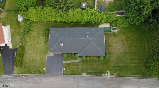 35 Hillside Ave, Netcong Boro, NJ 07857