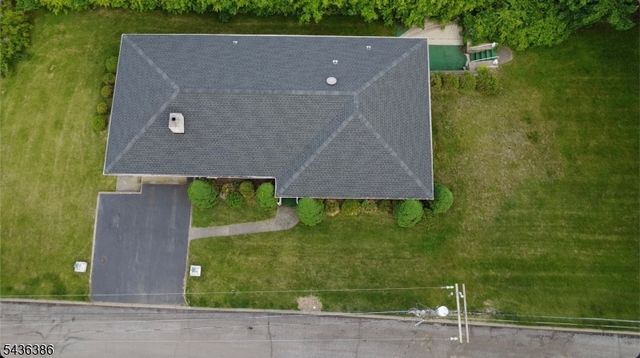 35 Hillside Ave, Netcong Boro, NJ 07857