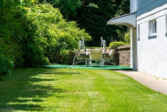 35 Hillside Ave, Netcong Boro, NJ 07857