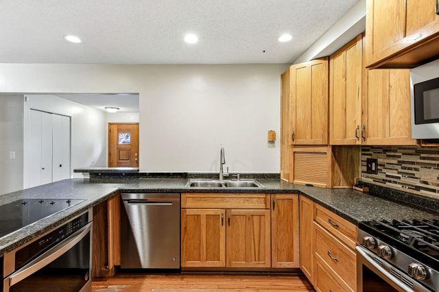 8500 Quinn Avenue S, Bloomington, MN 55437