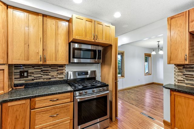 8500 Quinn Avenue S, Bloomington, MN 55437