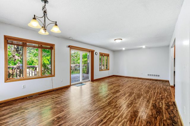8500 Quinn Avenue S, Bloomington, MN 55437