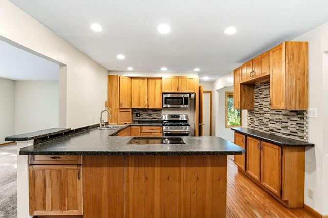 8500 Quinn Avenue S, Bloomington, MN 55437