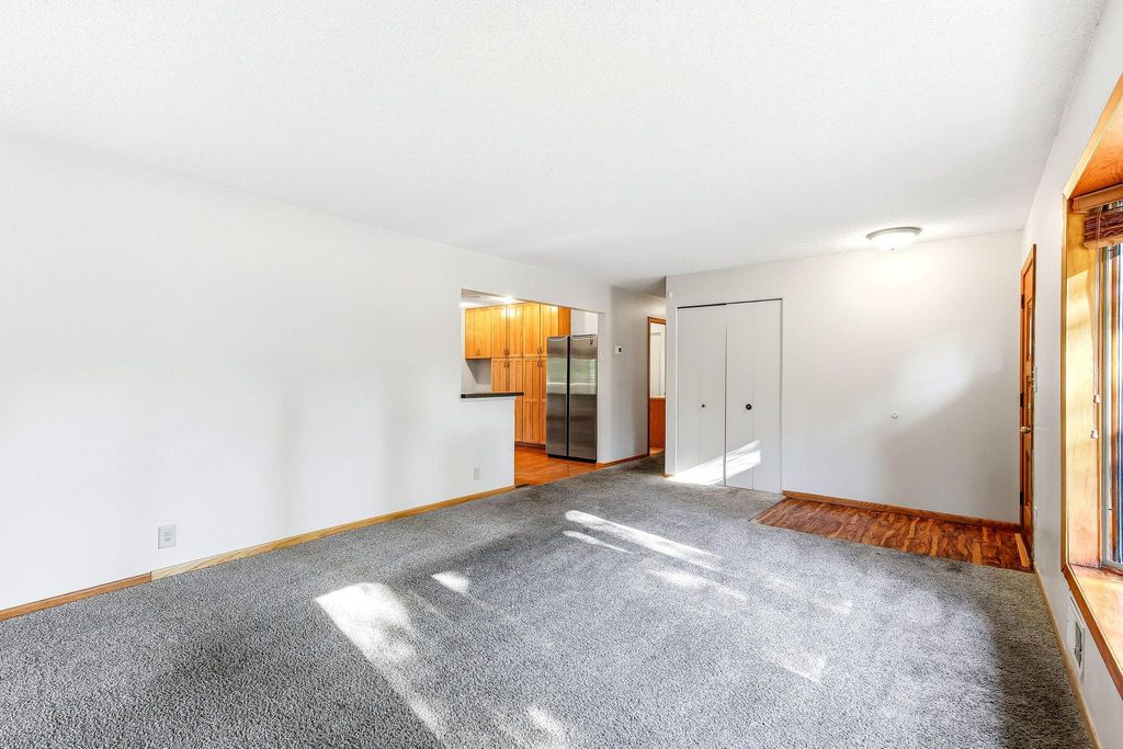 8500 Quinn Avenue S, Bloomington, MN 55437 — photo 5