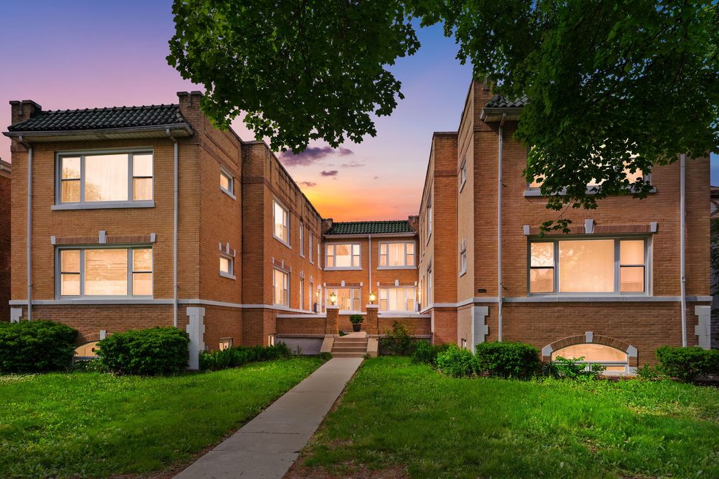 5418 W WINDSOR Street 1N, Chicago, IL 60630