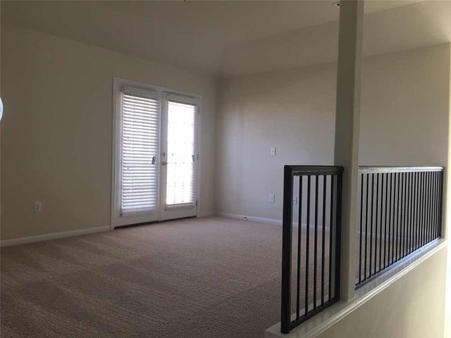 5708 SCENIC LAKE DR, Georgetown, TX 78626