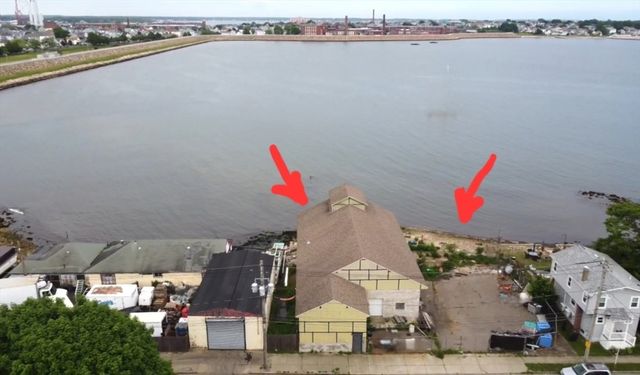 1510 Padanaram Ave, New Bedford, MA 02740