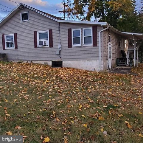 199 KUHN DR, East Berlin, PA 17316