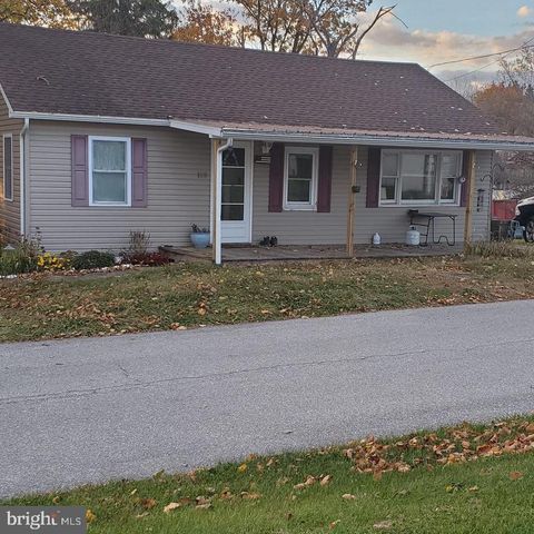 199 KUHN DR, East Berlin, PA 17316