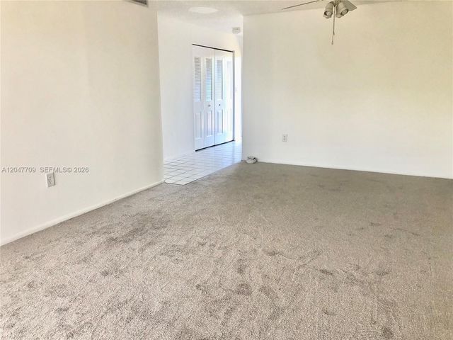 1595 NE 135th St 241, North Miami, FL 33161